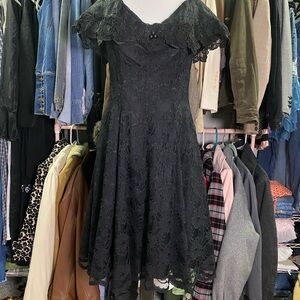 Cachet Elegant Black Lace Mini Dress